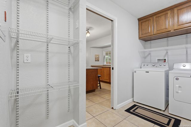 10414 Country Horn, San Antonio, TX 78240