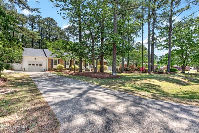 1904 Pinemont Circle, Goldsboro, NC 27534