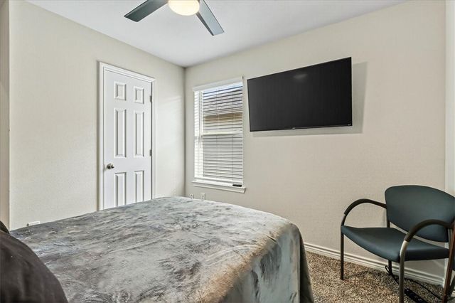 2322 Sky Crest Dr, Corpus Christi, TX 78418