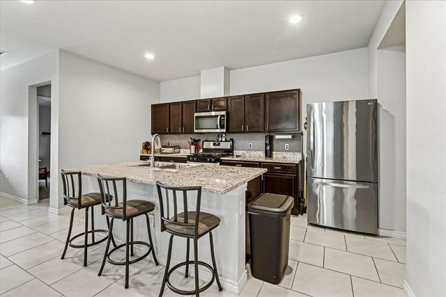 2322 Sky Crest Dr, Corpus Christi, TX 78418