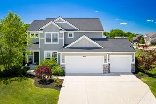 2930 E Morgan Trail Ne, Algoma Twp, MI 49341