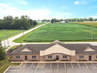 4 E NORTH Street 1, Coal City, IL 60416