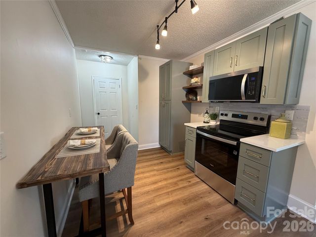 609 Durham Avenue, Statesville, NC 28677