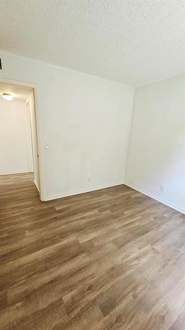 4807 SABLE PINE Circle B1, West Palm Beach, FL 33417