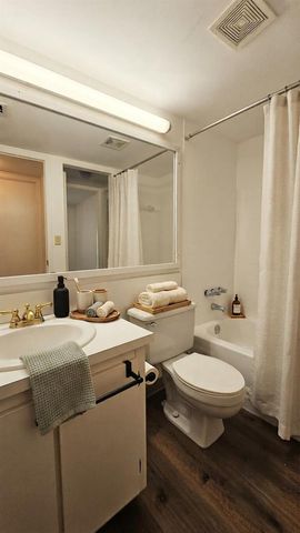 4807 SABLE PINE Circle B1, West Palm Beach, FL 33417