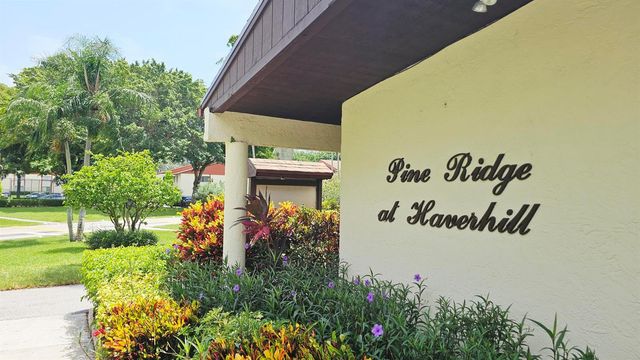4807 SABLE PINE Circle B1, West Palm Beach, FL 33417