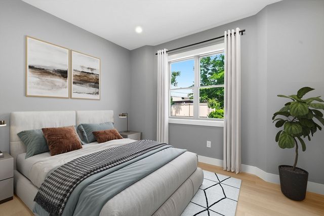 25 Bentley 1, Boston, MA 02135