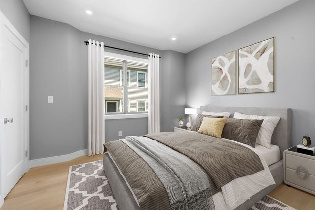 25 Bentley 1, Boston, MA 02135