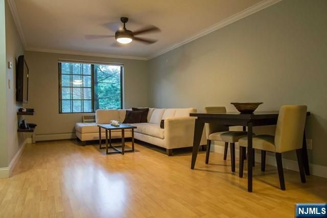 917 Thoreau Court, Mahwah, NJ 07430