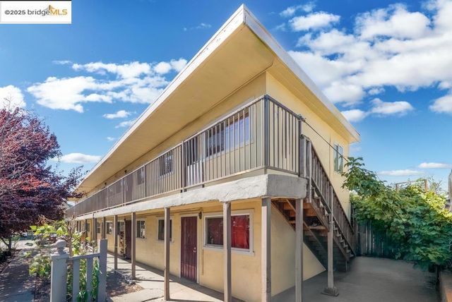 2011 Rutherford, Oakland, CA 94601
