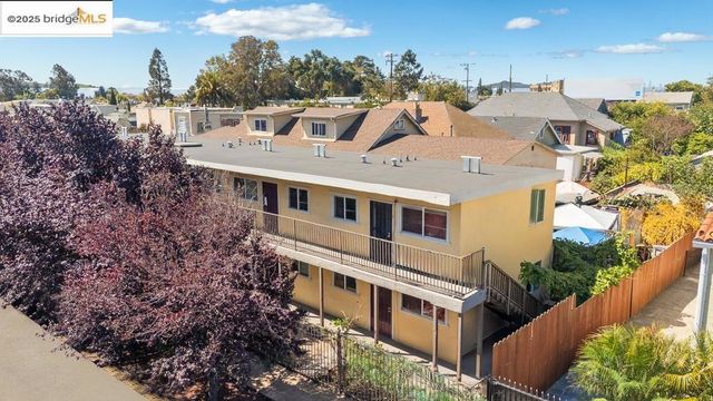 2011 Rutherford, Oakland, CA 94601
