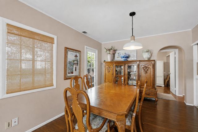 2747 2nd Ave, Sacramento, CA 95818