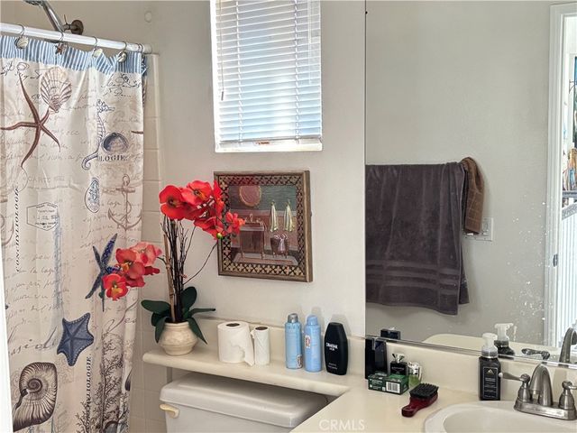 27700 Thalia Lane, Canyon Country, CA 91351