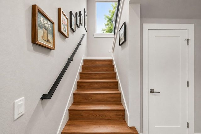1506 W Saint Johns Ave, Austin, TX 78757