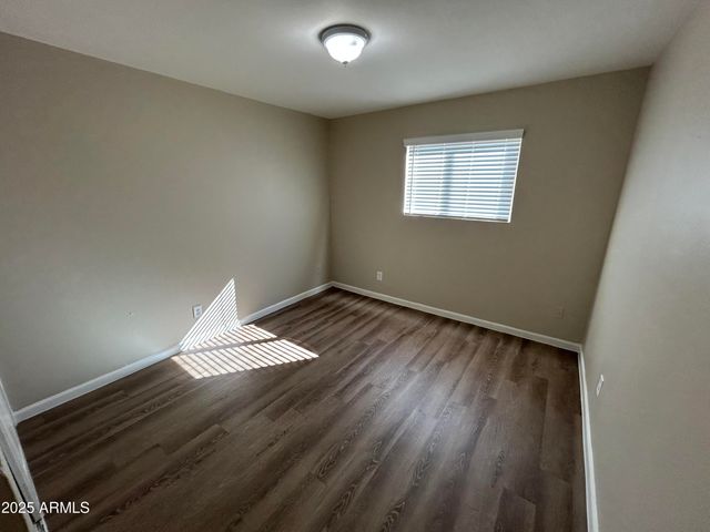 5243 W LEWIS Avenue, Phoenix, AZ 85035