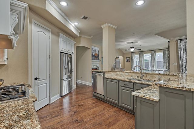 21514 Fairhaven Creek Drive, Cypress, TX 77433