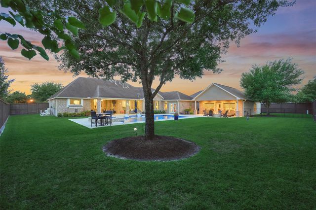 21514 Fairhaven Creek Drive, Cypress, TX 77433