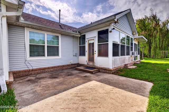 5547 Paula Drive, Long Beach, MS 39560