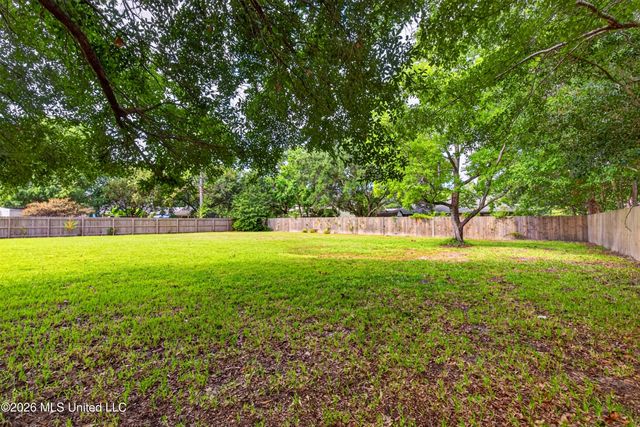 5547 Paula Drive, Long Beach, MS 39560