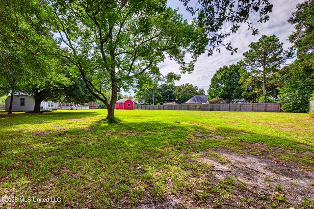 5547 Paula Drive, Long Beach, MS 39560