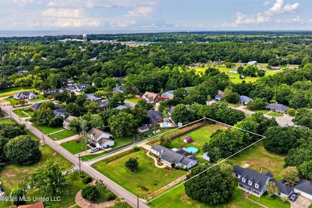 5547 Paula Drive, Long Beach, MS 39560