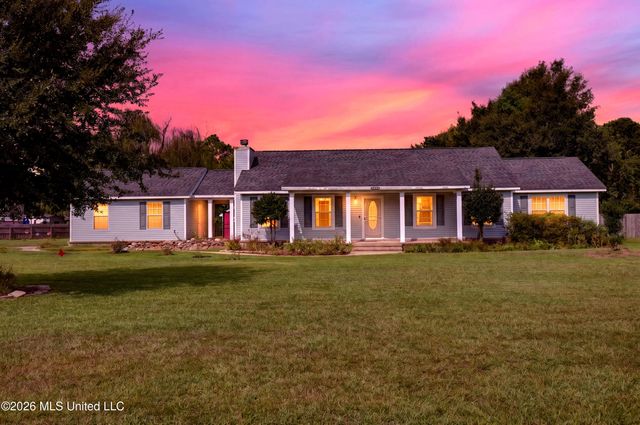 5547 Paula Drive, Long Beach, MS 39560