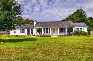 5547 Paula Drive, Long Beach, MS 39560