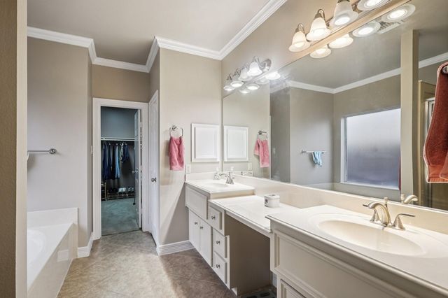 2904 Grand Shore Court, League City, TX 77573