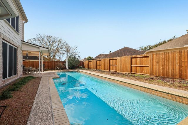 2904 Grand Shore Court, League City, TX 77573