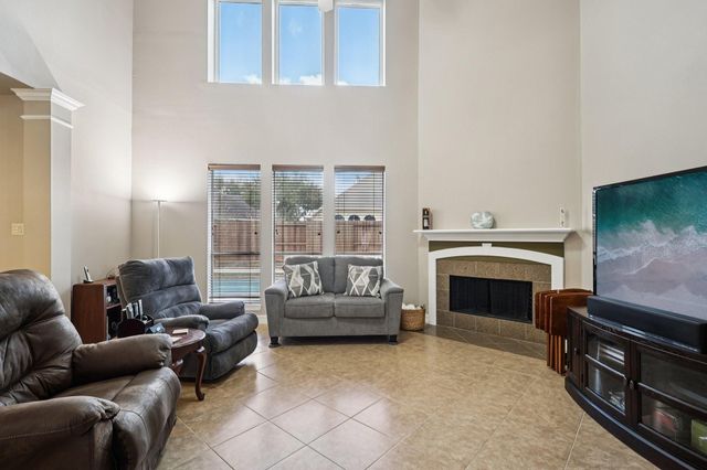 2904 Grand Shore Court, League City, TX 77573