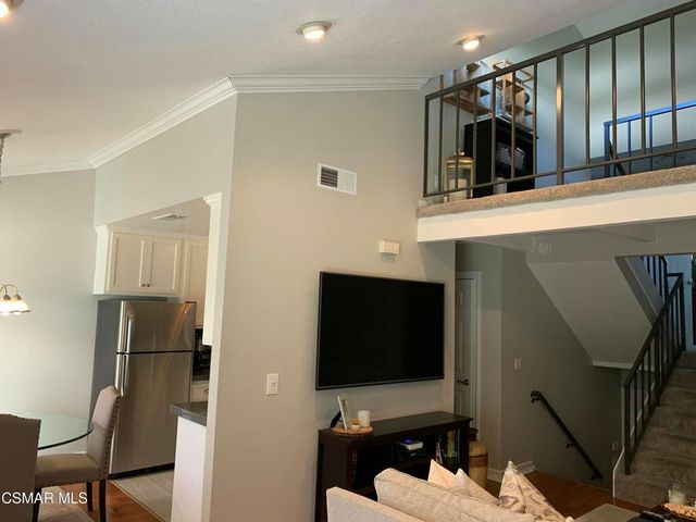 1345 Alessandro Drive, Newbury Park, CA 91320