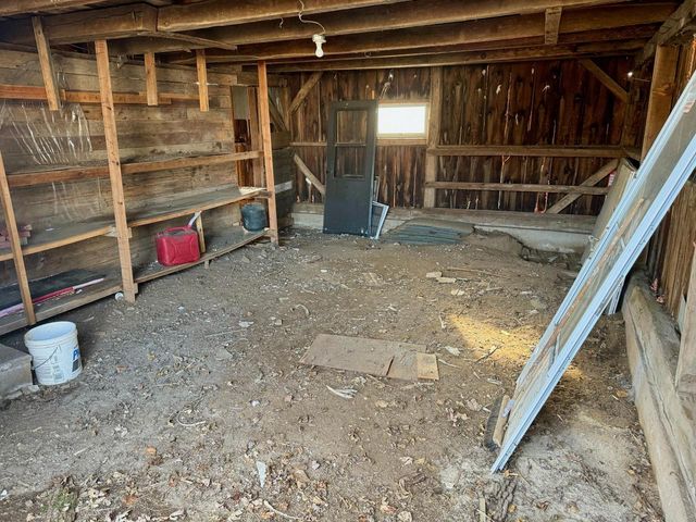 W3769 State Road 44, Manchester, WI 53946