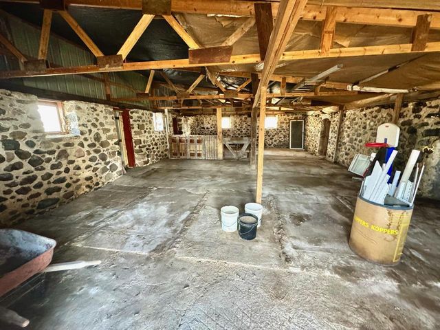 W3769 State Road 44, Manchester, WI 53946