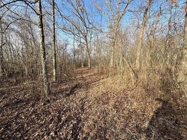 W3769 State Road 44, Manchester, WI 53946