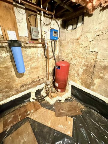 W3769 State Road 44, Manchester, WI 53946