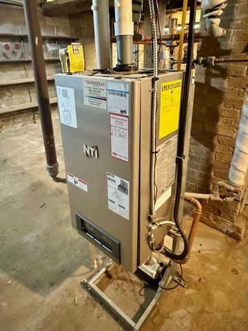 W3769 State Road 44, Manchester, WI 53946