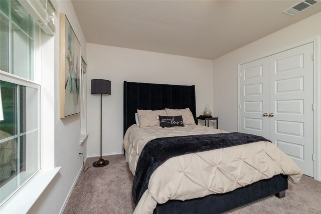 9824 Mescalbean Boulevard, Fort Worth, TX 76036