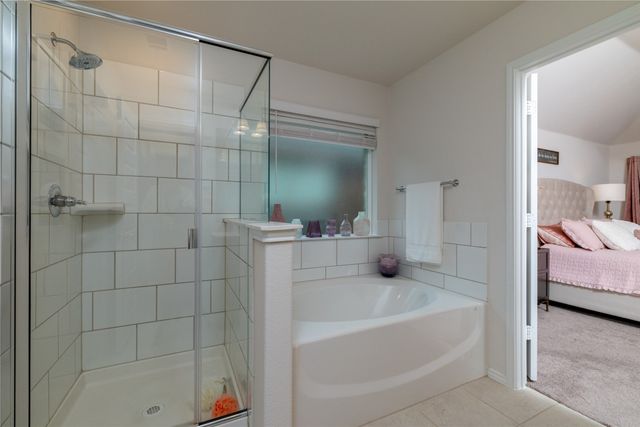 9824 Mescalbean Boulevard, Fort Worth, TX 76036