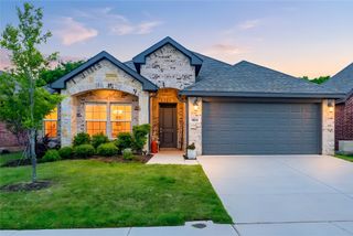 9824 Mescalbean Boulevard, Fort Worth, TX 76036