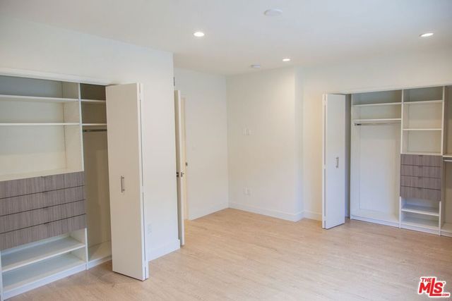 508 N Kings Road 2, West Hollywood, CA 90048