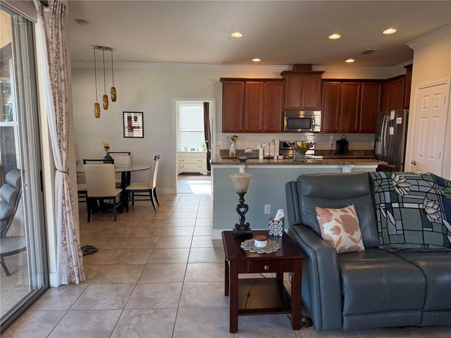 352 LAUREL FALLS DRIVE, Apollo Beach, FL 33572