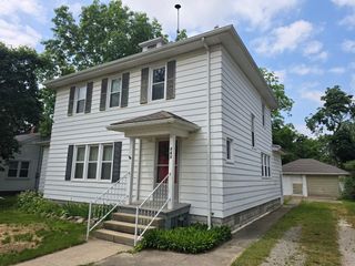 743 N Saginaw Street, Owosso, MI 48867