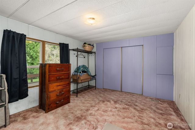 2700 Mallis Landing Road, Raymond, WA 98577