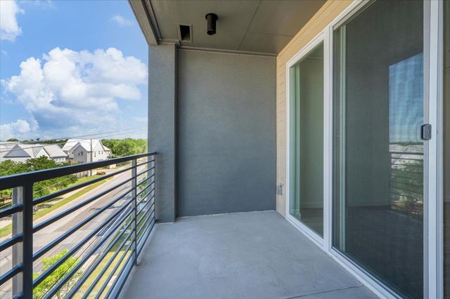 4801 Springdale RD 1402, Austin, TX 78723