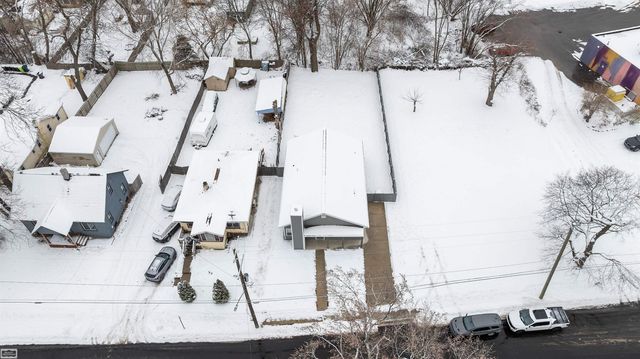 403 Voorheis Street, Pontiac, MI 48341