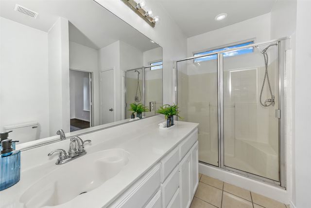 804 Rio Bravo Drive, Fort Worth, TX 76052