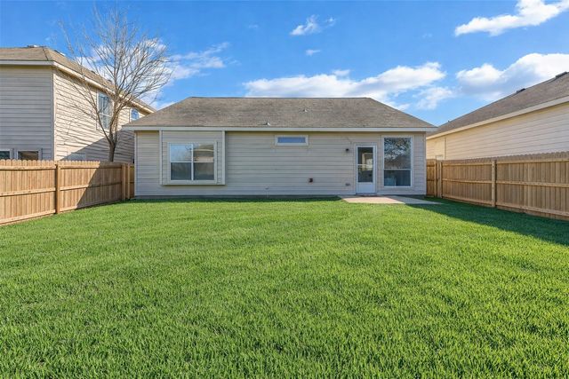 804 Rio Bravo Drive, Fort Worth, TX 76052