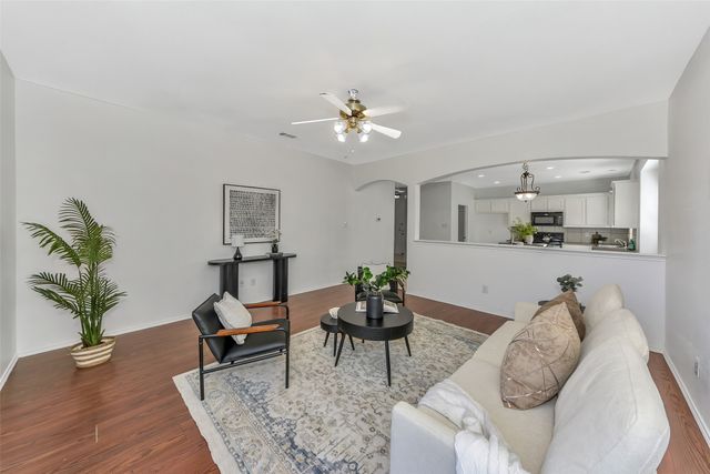 804 Rio Bravo Drive, Fort Worth, TX 76052