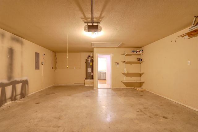 6218 Cynthia Drive, Midlothian, TX 76065