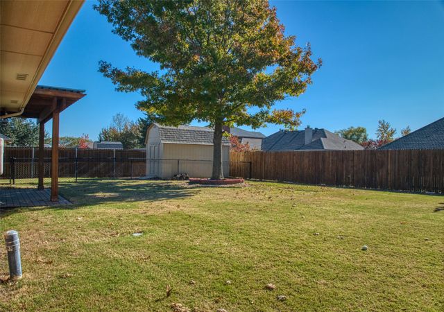 6218 Cynthia Drive, Midlothian, TX 76065